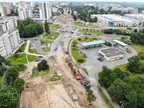 zdjecia przedstawia plac budowy Tramwaj na Naramowice 4