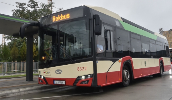 fotografia przedstawia autobus przewoznika Rokbus Rokietnica wersja na strone ZTM2