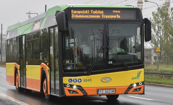 fotografia przedstawia autobus przewoznika TPBUS Tarnowo Podgorne wersja na strone internetowa ZTM