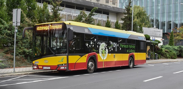 fotografia przedstawia autobus przewoznika Translub Lubon