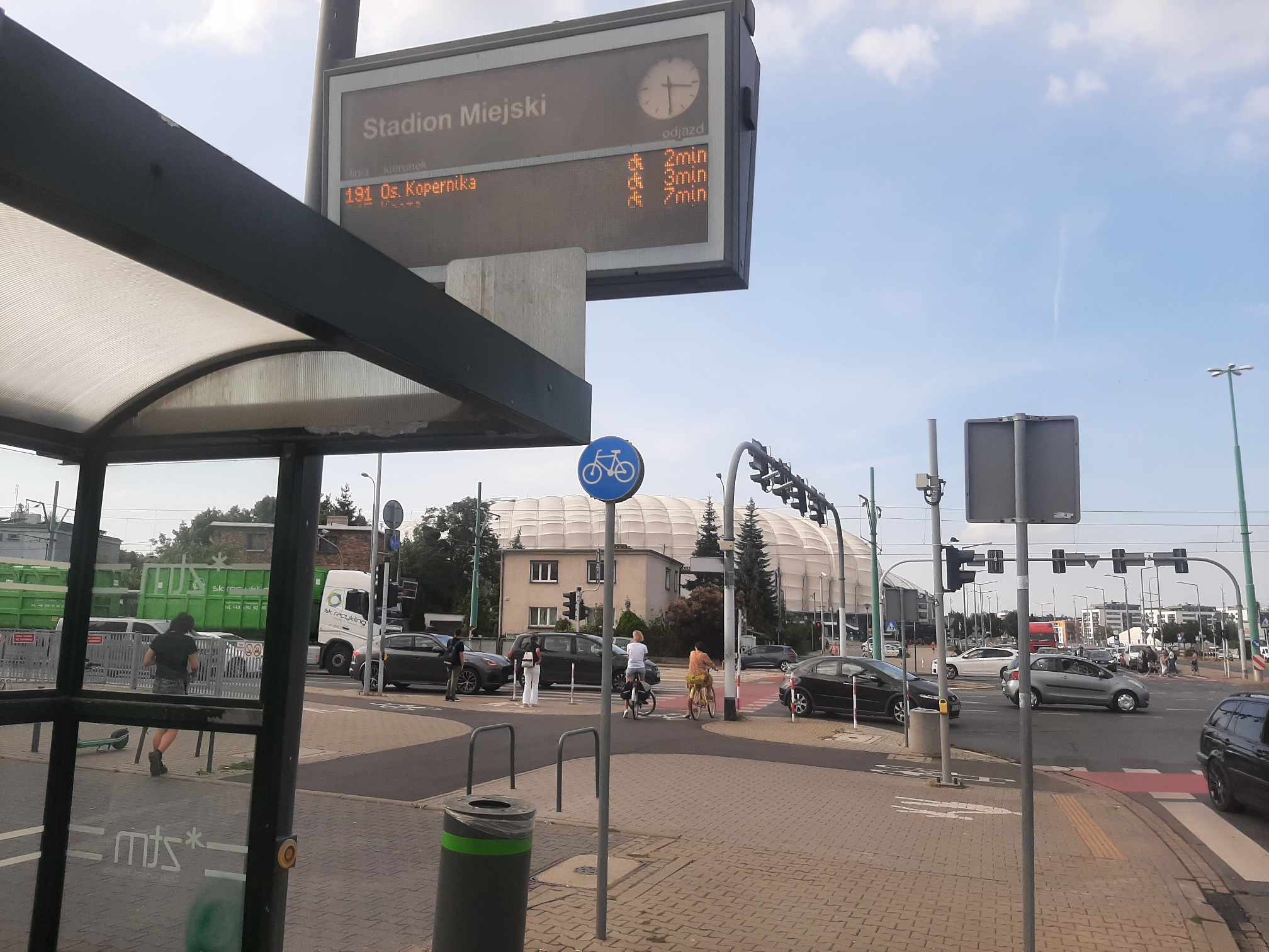 Bilet lub karnet na mecz Lecha Poznań będzie dla kibiców jednocześnie biletem na tramwaj lub autobus