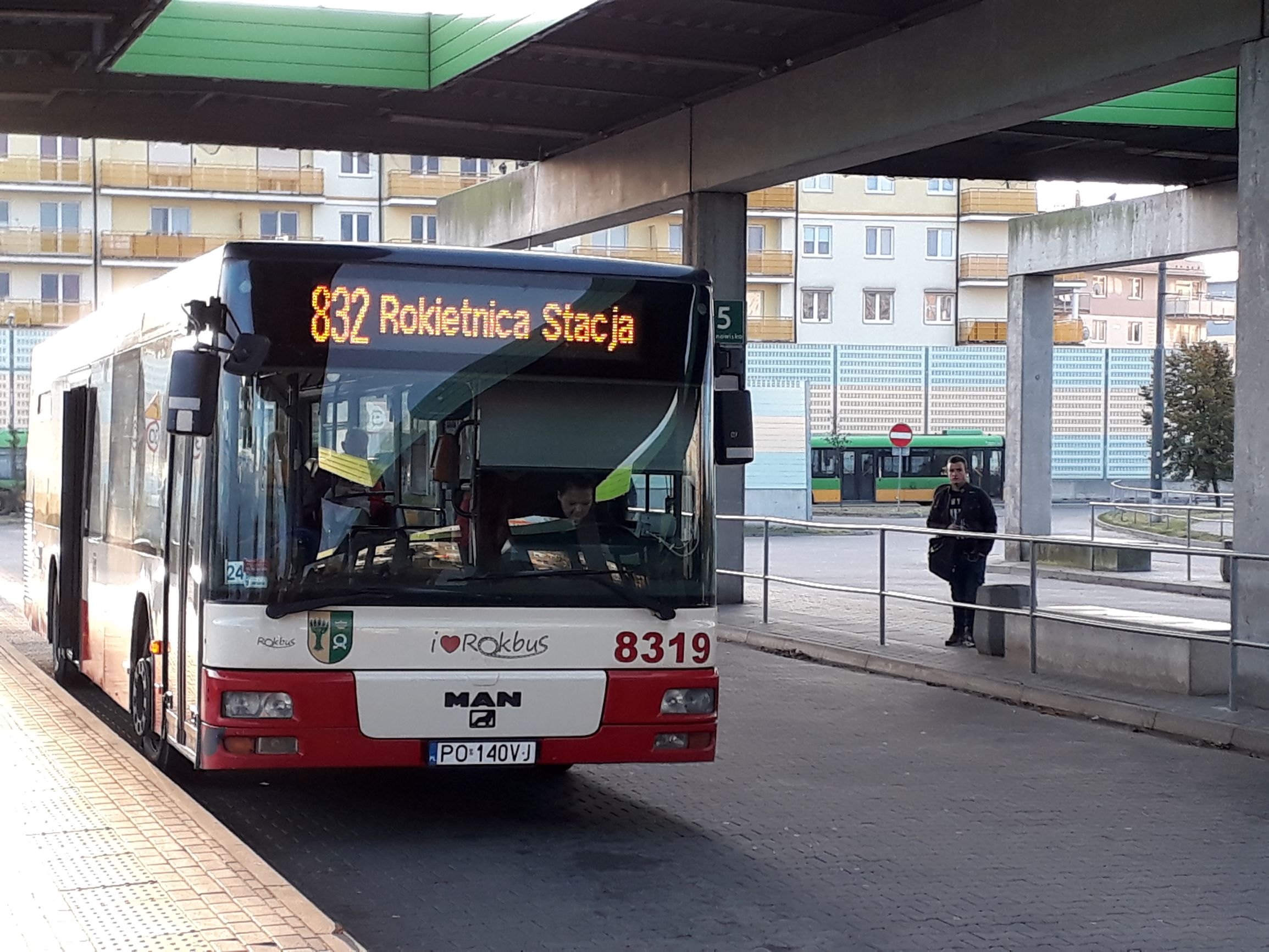 Linie nr 832 oraz 882 – zmiana trasy przejazdu od poniedziałku (14 marca)