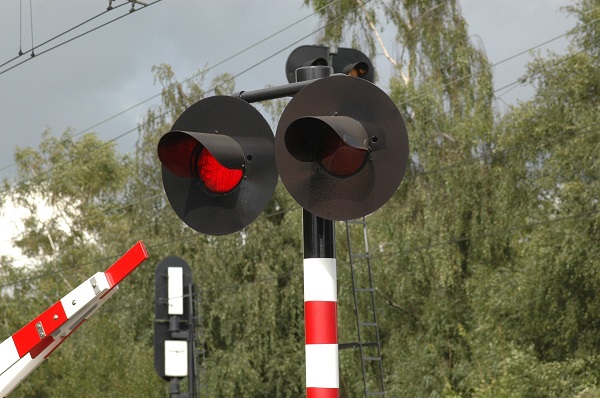 Zamknięcie przejazdu kolejowego na ulicy Kolejowej w Rokietnicy, od poniedziałku, 13 stycznia 2020 roku – zmiany w funkcjonowaniu linii nr 834 i 893.