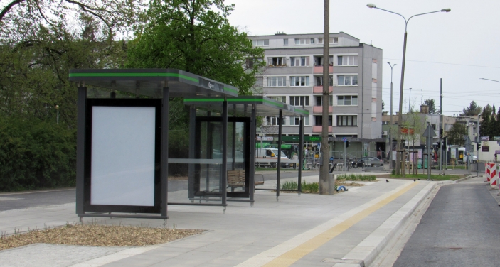 Zmiany stanowisk odjazdowych autobusów linii miejskich i podmiejskich na węźle Ogrody