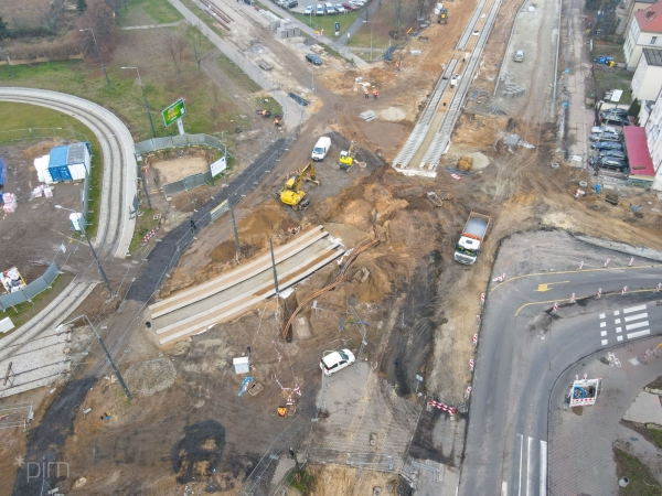 zdjecie przedstawia prace zwiazane z inwestycja Tramwaj na Naramowice