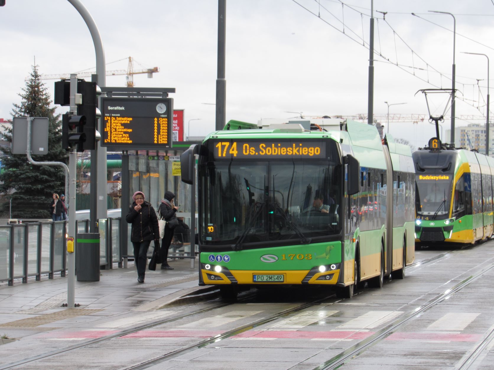 Niedziela – 17 marca:  zmiany w  komunikacji  w związku z organizacją biegu „Recordowa Dziesiątka”