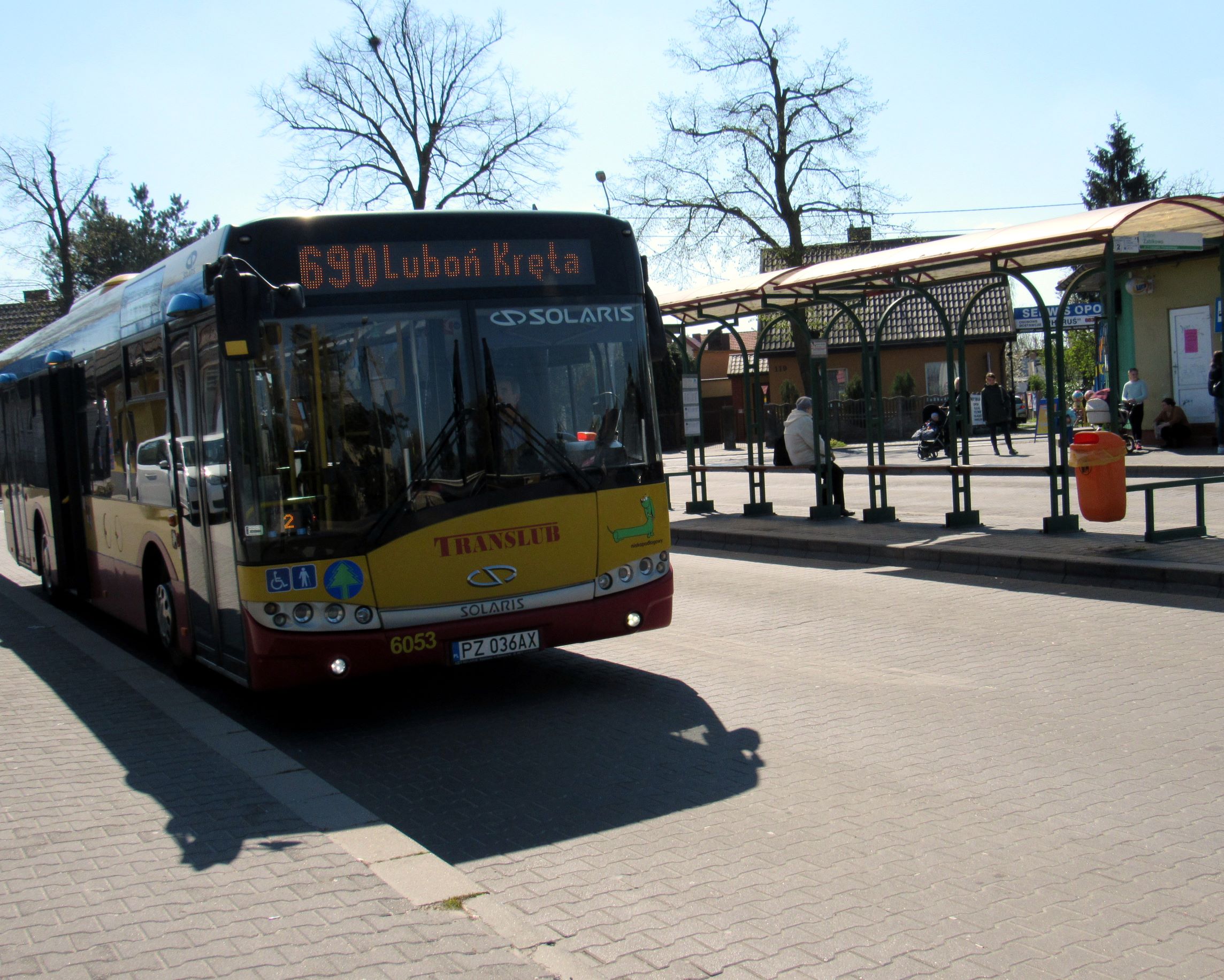 Linie nr 610 oraz 215 – powrót na stałe trasy od soboty (23 września)  