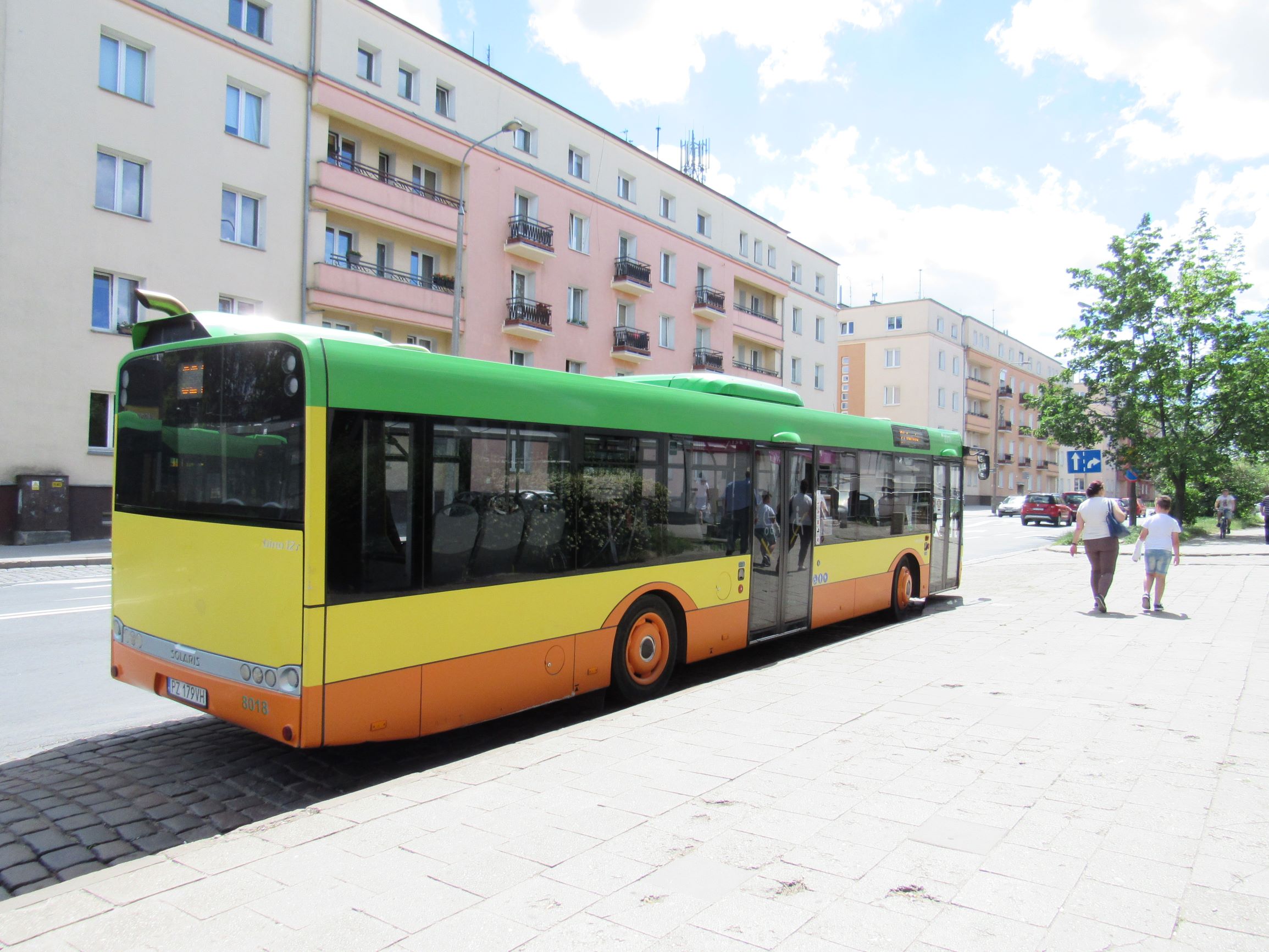 Linia nr 821 - zmiany w komunikacji w sobotę 18 czerwca w godzinach od 11:30 do 16:30