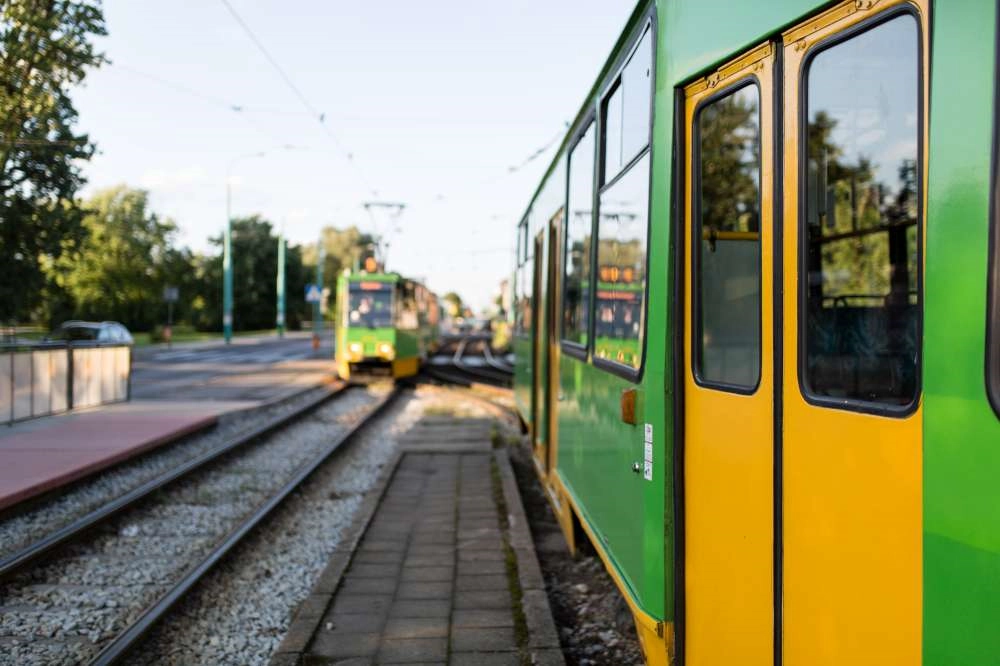 Tramwaje na pętli Dębiec