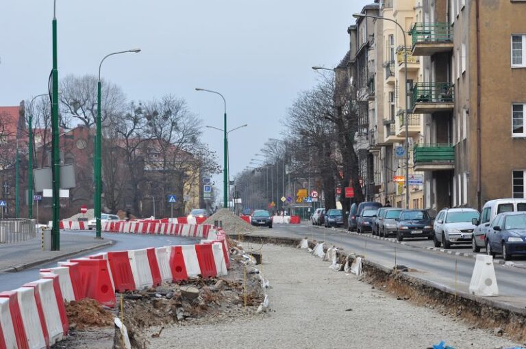 Plac budowy Luty-2012-prace-5